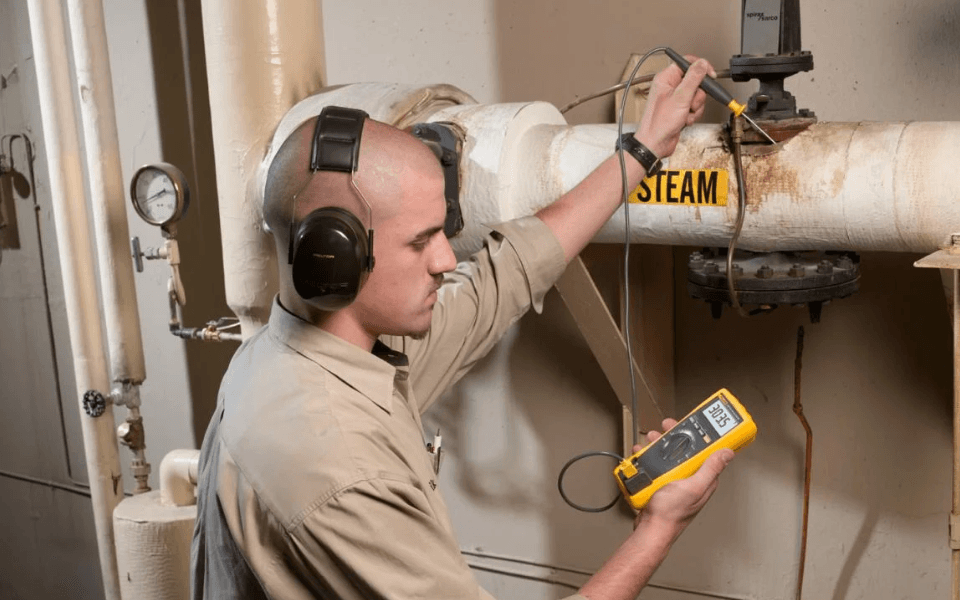Fluke 179: The Ultimate Multimeter for Professionals